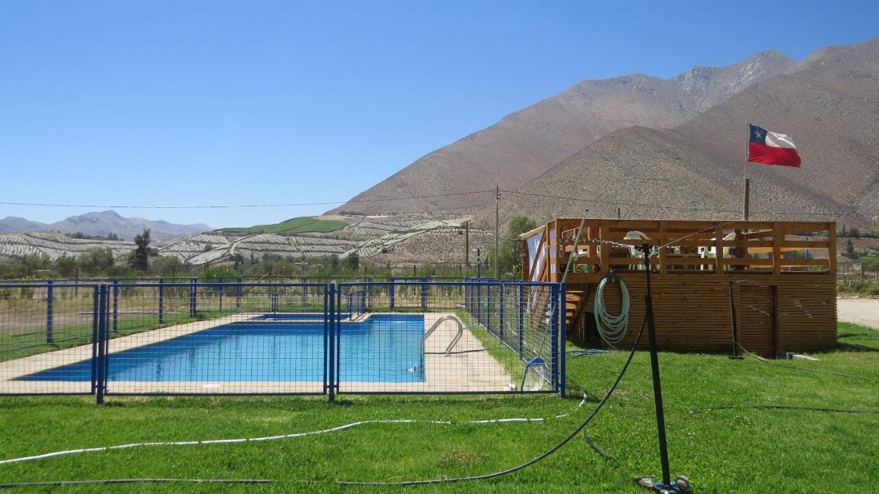 Cabanas Vicuna Cielo De Peralillo - Valle De Elqui 外观 照片